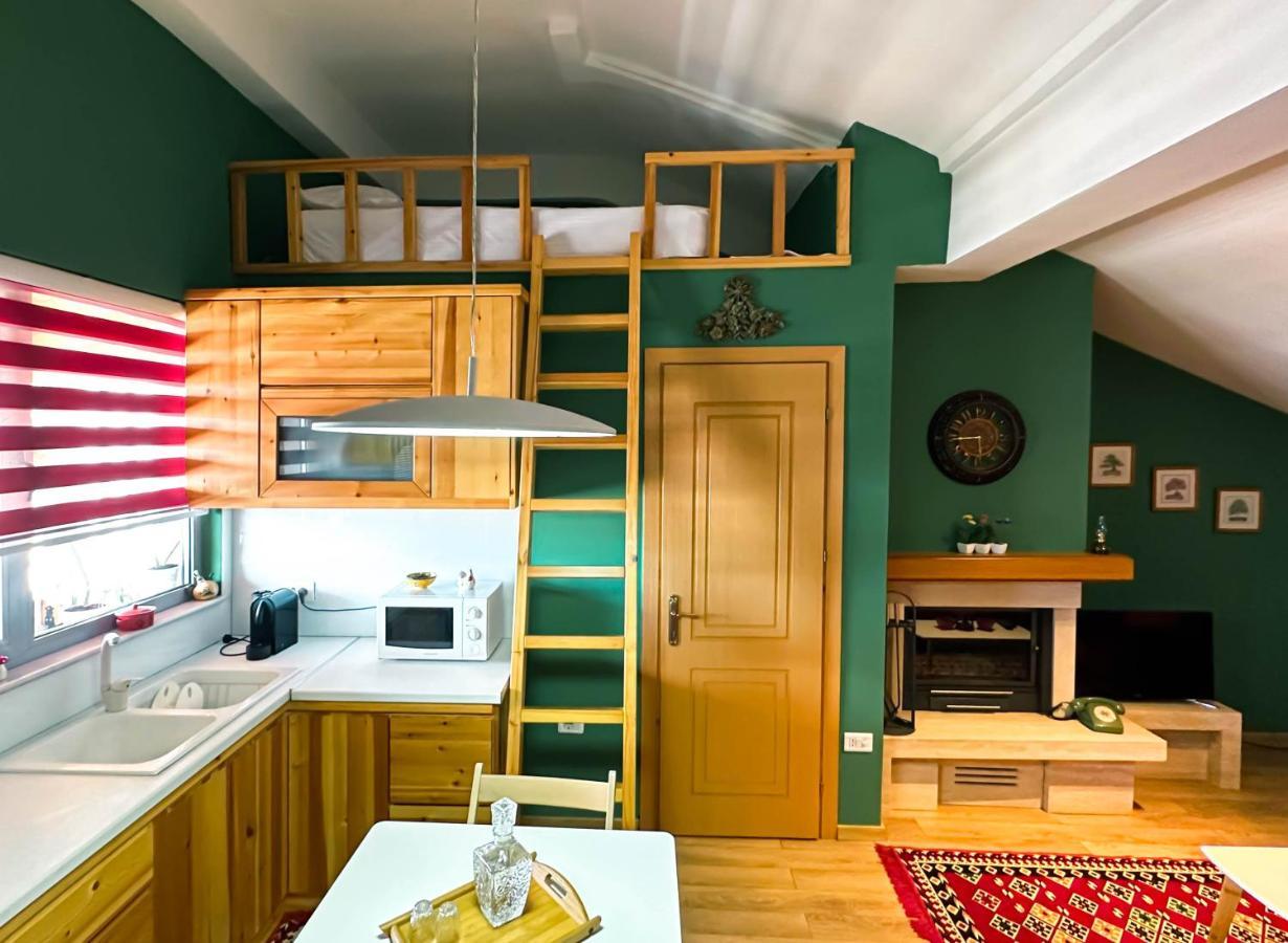 Apartamento Cozy Elegance Above Korca Exterior foto
